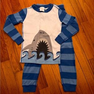 Hanna Andersson size 4 blue shark pajamas